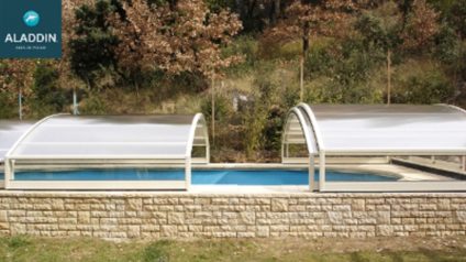 abris de piscine hors sol moderne